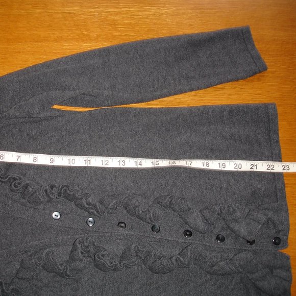 ESCAPADE Gray Small Sweater - Picture 3 of 5